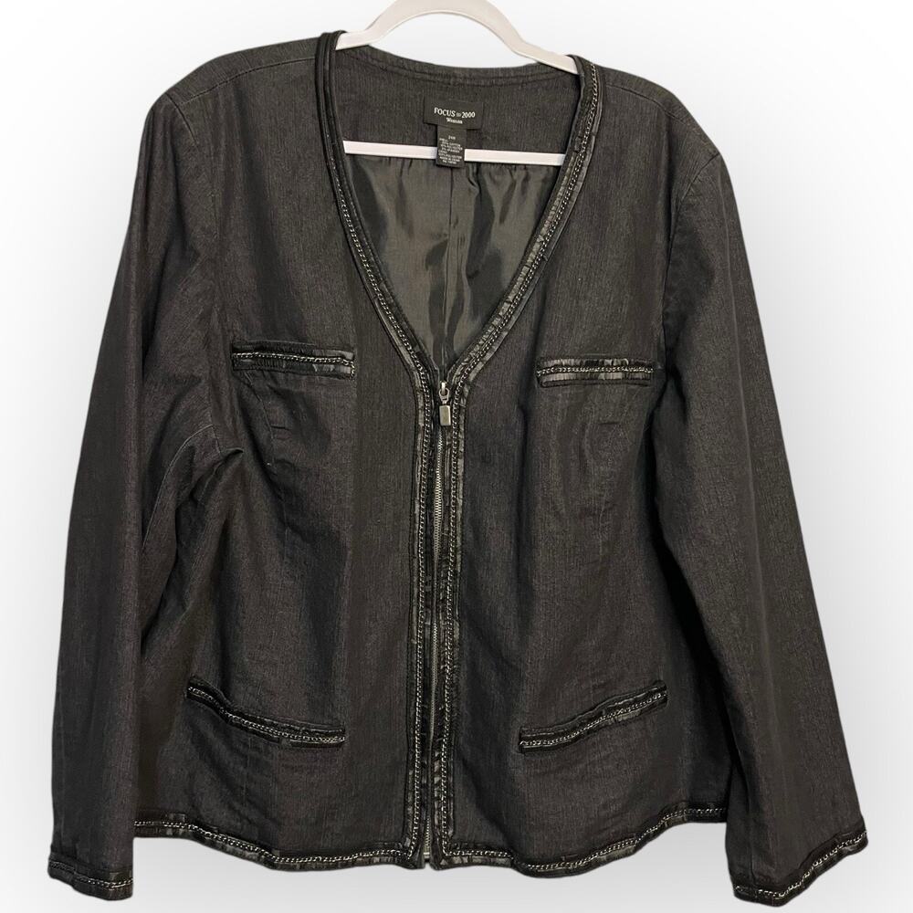 Focus 2000 Zip Front Jacket Woman's 24W Black Blue Chain Accent Retro Casual